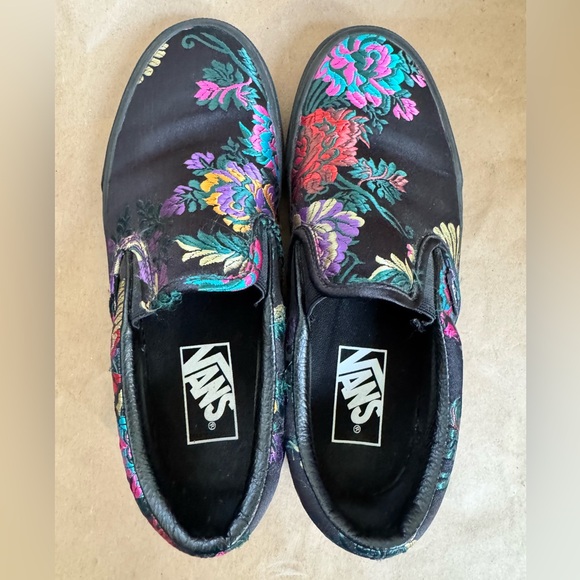 Vans Festival Black Satin Floral Embroidered Slip On Sneakers. Size 6.5 - Picture 5 of 7
